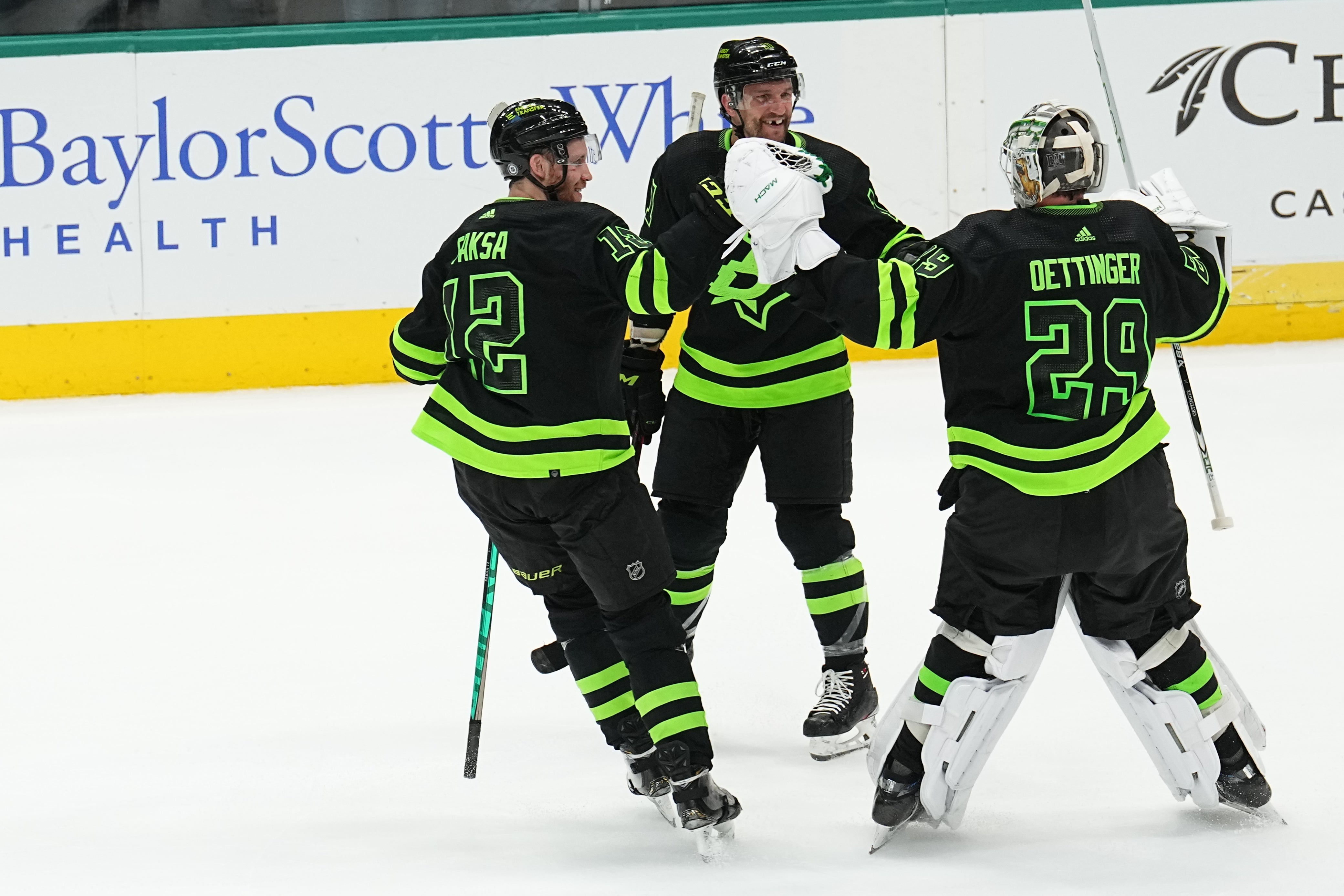 Stars Hangar - The Dallas Stars 2021-22 Blackout Jersey Auction is live.  Visit www.hangarhockey.com/collections/2021-22-game-worn-blackout-jerseys  to place your bid. The auction ends Sunday, June 5 at 8p central. DM us  with any questions