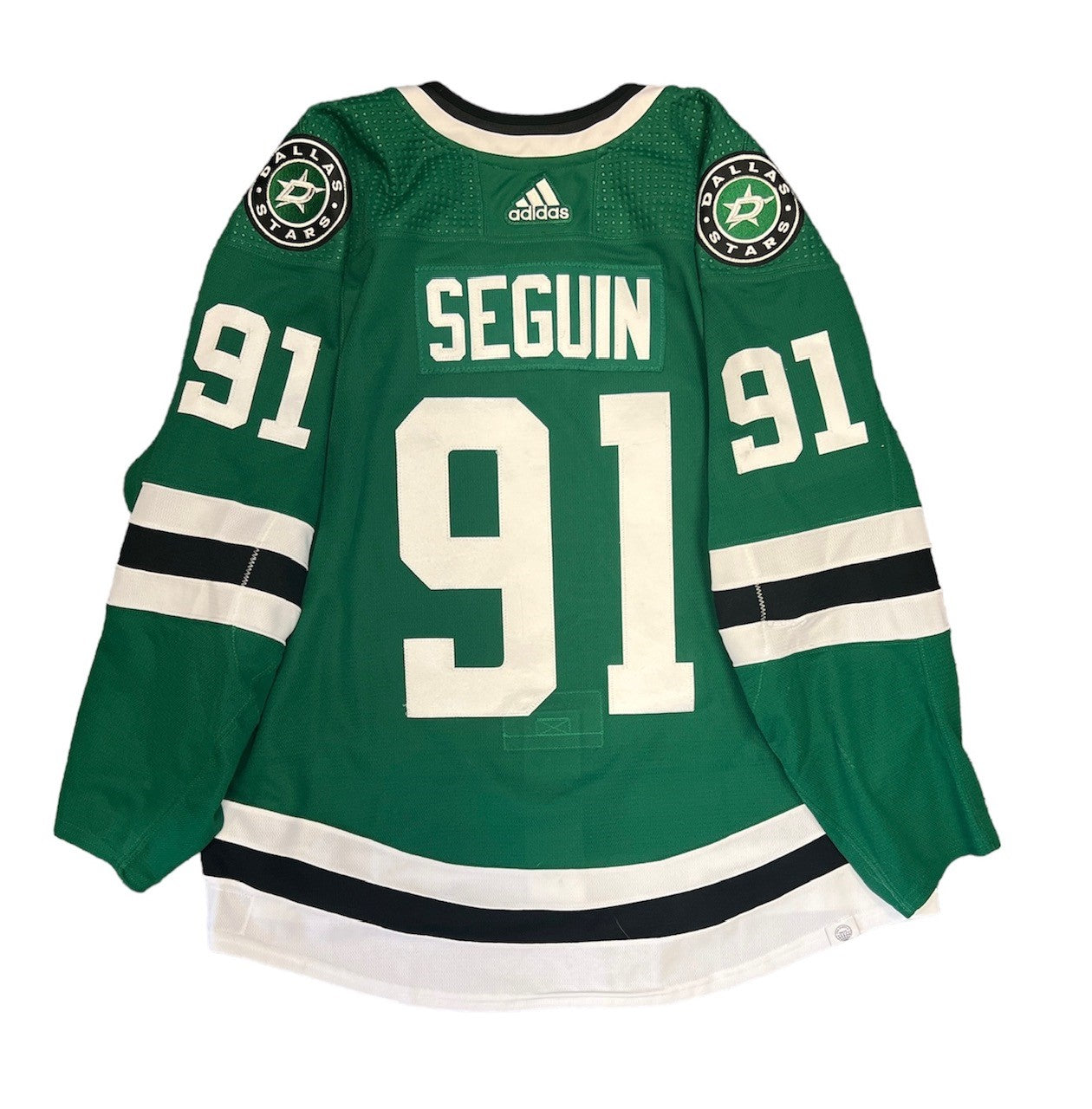 Stars Hangar - The Dallas Stars 2021-22 Blackout Jersey Auction is live.  Visit www.hangarhockey.com/collections/2021-22-game-worn-blackout-jerseys  to place your bid. The auction ends Sunday, June 5 at 8p central. DM us  with any questions