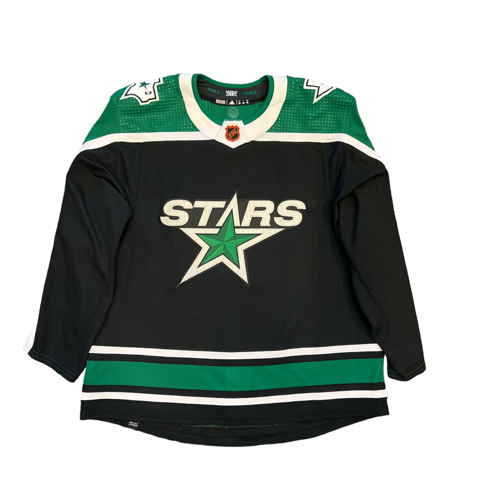 Stars Hangar on X: The Zubov Retirement Night Warmup Jersey Auction is now  live. Visit  to place your bid. The auction ends on  Friday, February 18 at 8p Central **See Auction