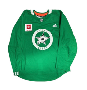 PHOTO OF GREEN TRAINING CAMP JERSEY - FRONT VIEW