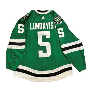 PHOTO OF LUNDKVIST JERSEY