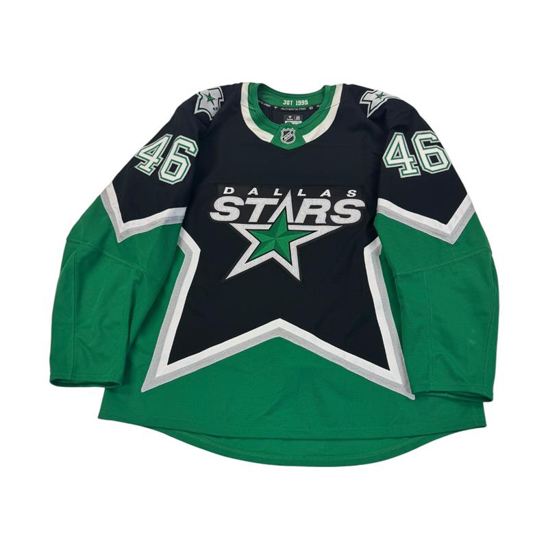 Dallas Stars hockey jersey with number 46 on Sleeves. Jersey on a white background