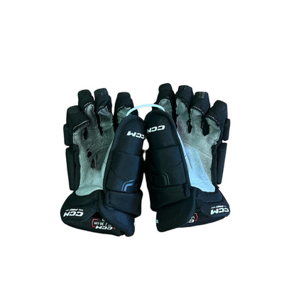DALLAS STARS 2023 PLAYOFF JOEL KIVIRANTA GAME USED GLOVES - Palm view of gloves