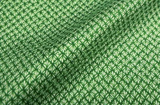 SPROUT POLO FABRIC CLOSE UP