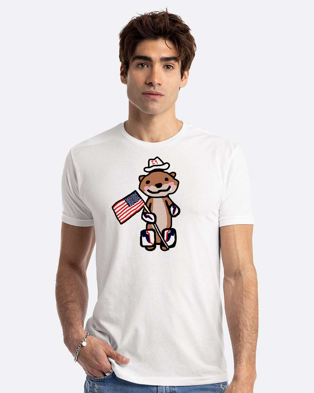 PATRIOTIC OTTER GRAPHIC TEE