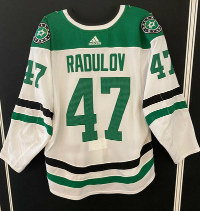 Alexander Radulov 18/19 Game Worn Away Jersey Set 2-1 in Green and White - Back View