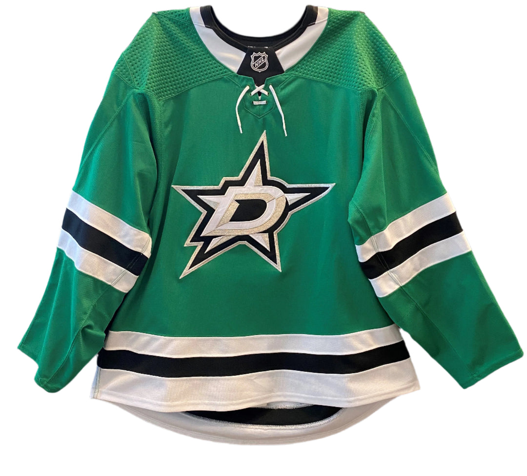 Photo of Dallas Stars #15 Comeau Home Game Worn Jersey - Front View