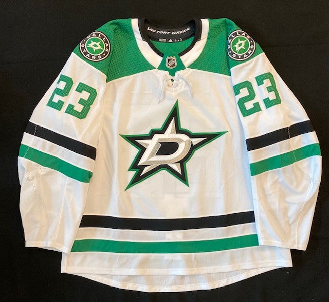 Esa Lindell 20/21 Away Set 3 Game Worn Jersey in Green and White - Front View